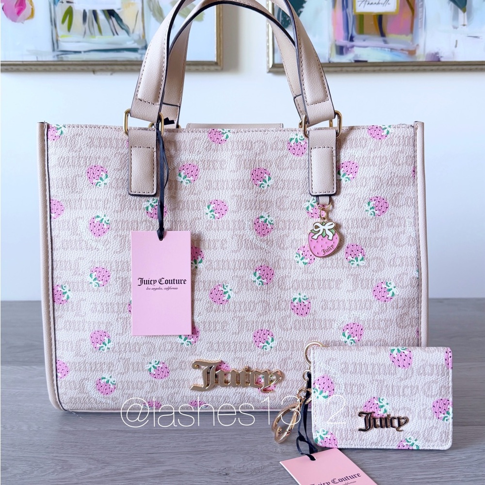 JUICY COUTURE Bag Berry Sweet Large Tote & Wallet Set - Beige  Strawberry Print